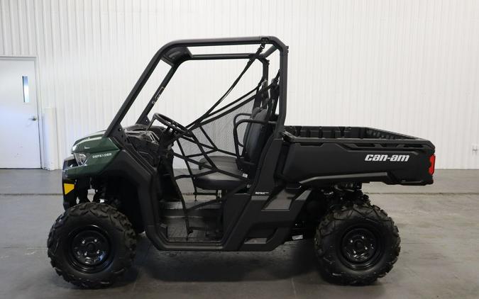 2024 Can-Am® Defender HD7