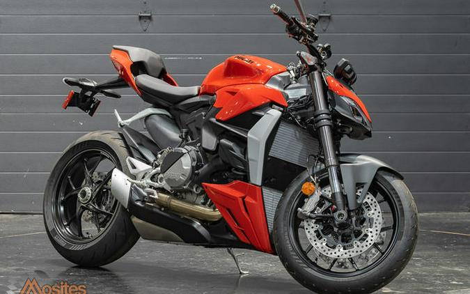 2023 Ducati Streetfighter V2 Ducati Red