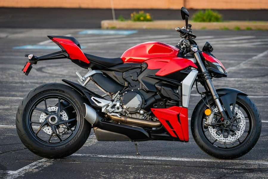 2023 Ducati Streetfighter V2 Ducati Red