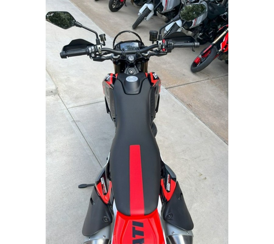 2026 Ducati Hypermotard 698 Mono RVE Graffiti