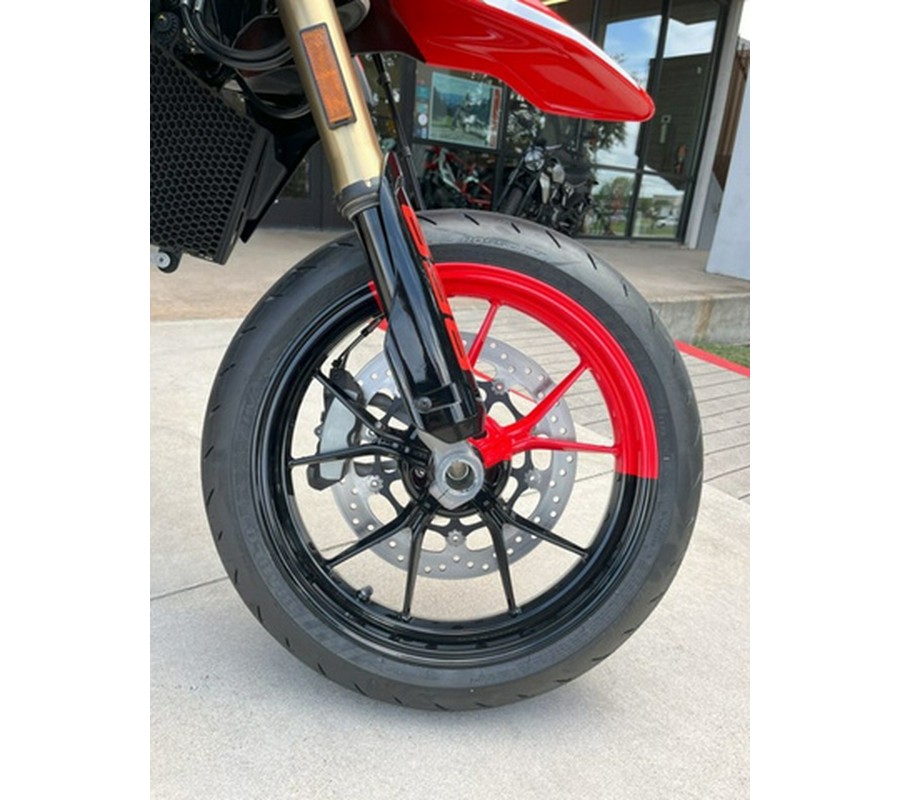 2026 Ducati Hypermotard 698 Mono RVE Graffiti