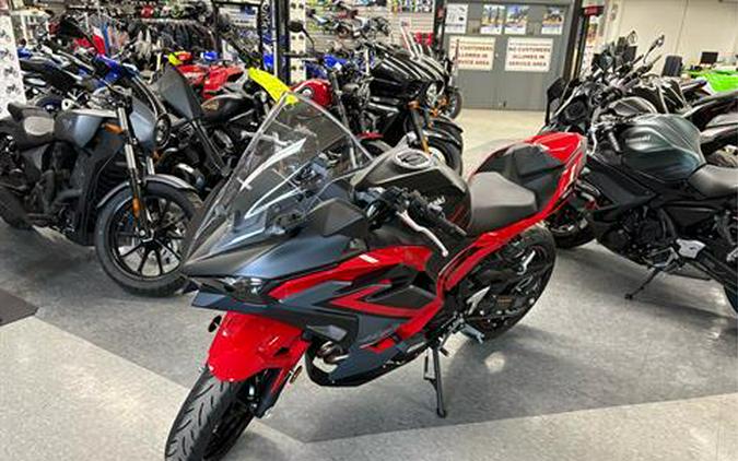 2025 Kawasaki Ninja 500 SE ABS