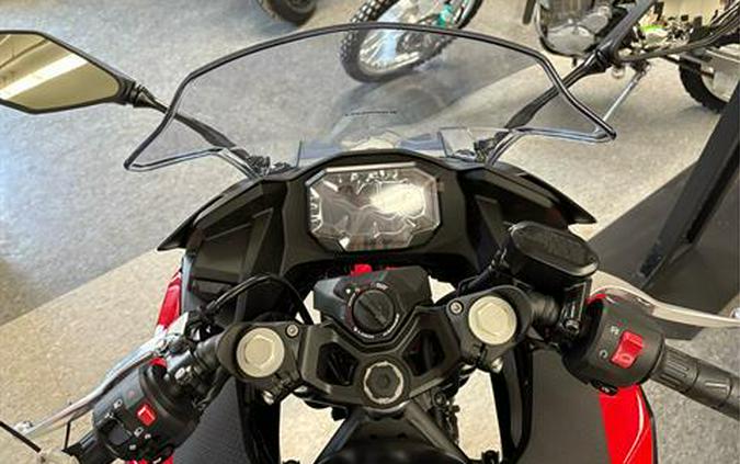 2025 Kawasaki Ninja 500 SE ABS