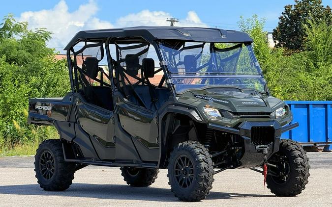 2025 Honda® Pioneer 1000-6 Deluxe Crew