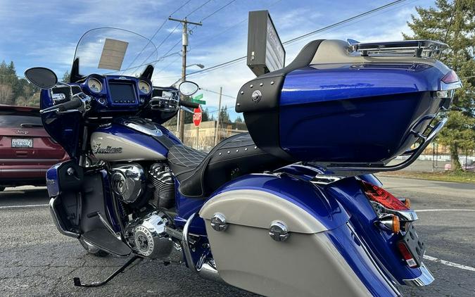 2024 Indian Motorcycle® Roadmaster® Spirit Blue Metallic/Silver Quartz Metallic