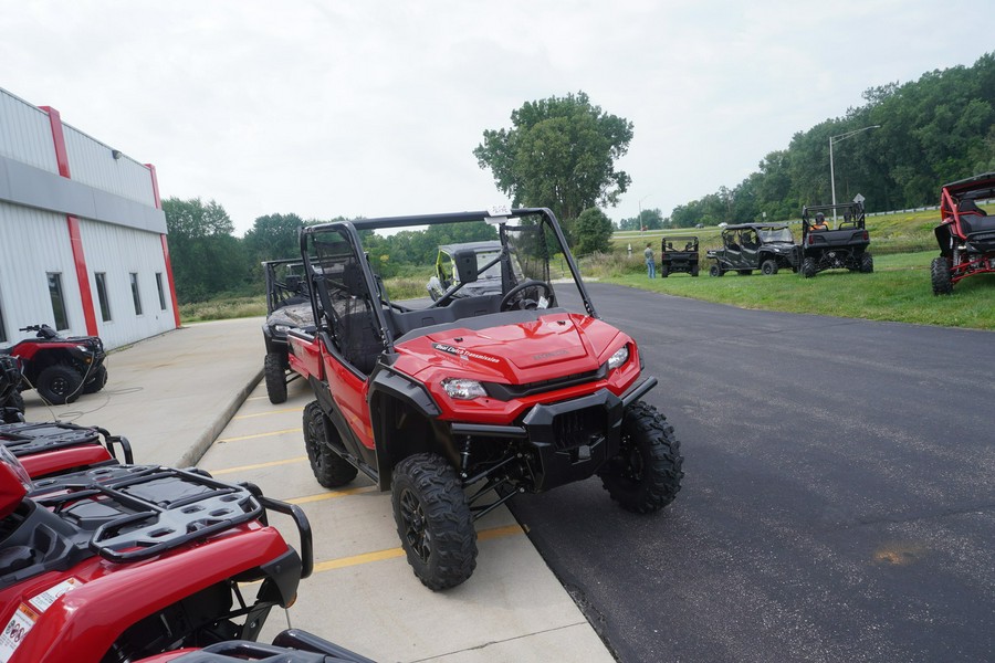 2024 Honda PIONEER 1000 DELUXE