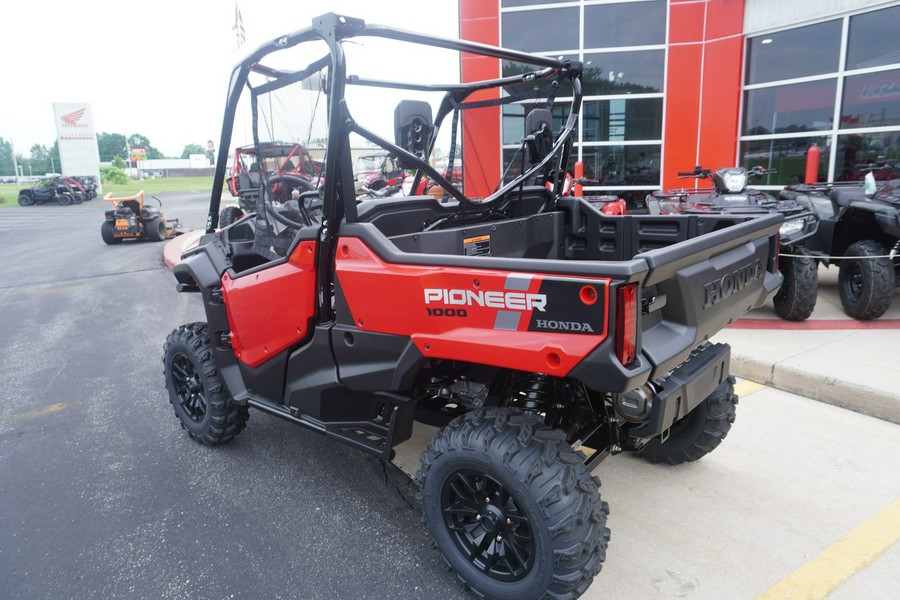 2024 Honda PIONEER 1000 DELUXE