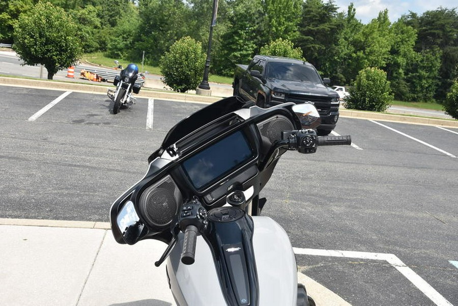 2025 Harley-Davidson® FLHX - Street Glide®