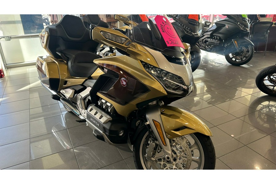 2025 Honda GOLDWING TOUR DCT 50th Anniversary