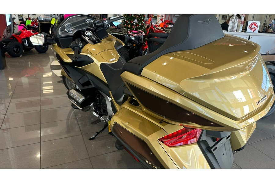 2025 Honda GOLDWING TOUR DCT 50th Anniversary