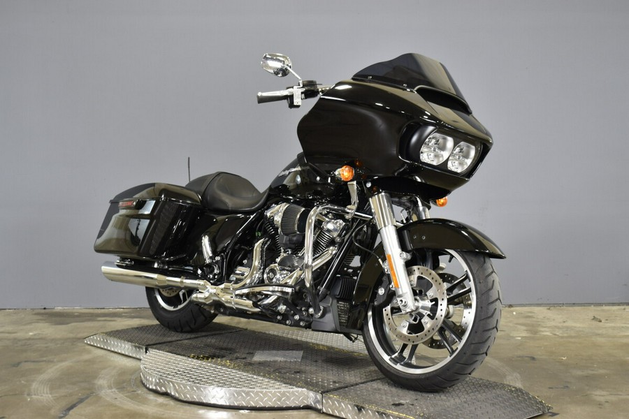 2017 Harley-Davidson Road Glide Special