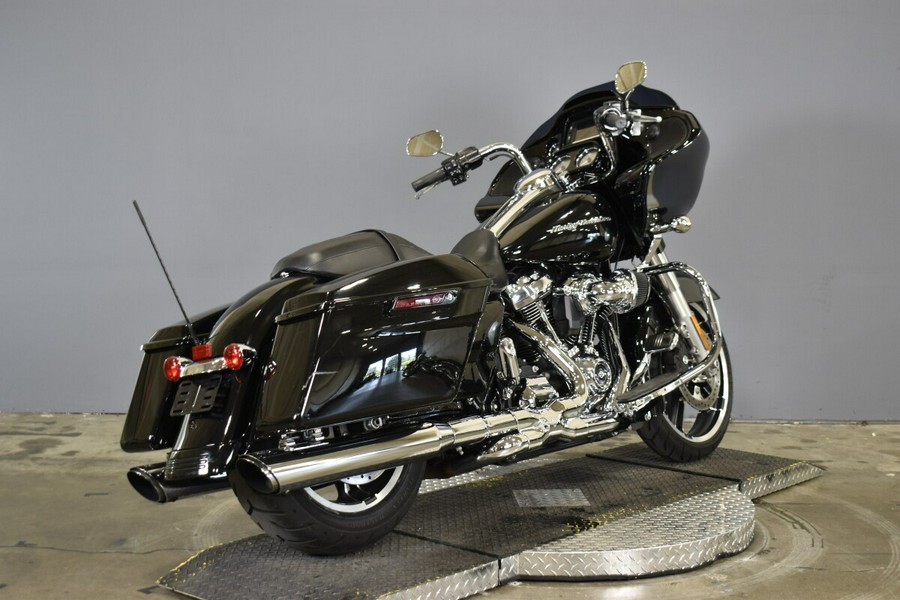 2017 Harley-Davidson Road Glide Special