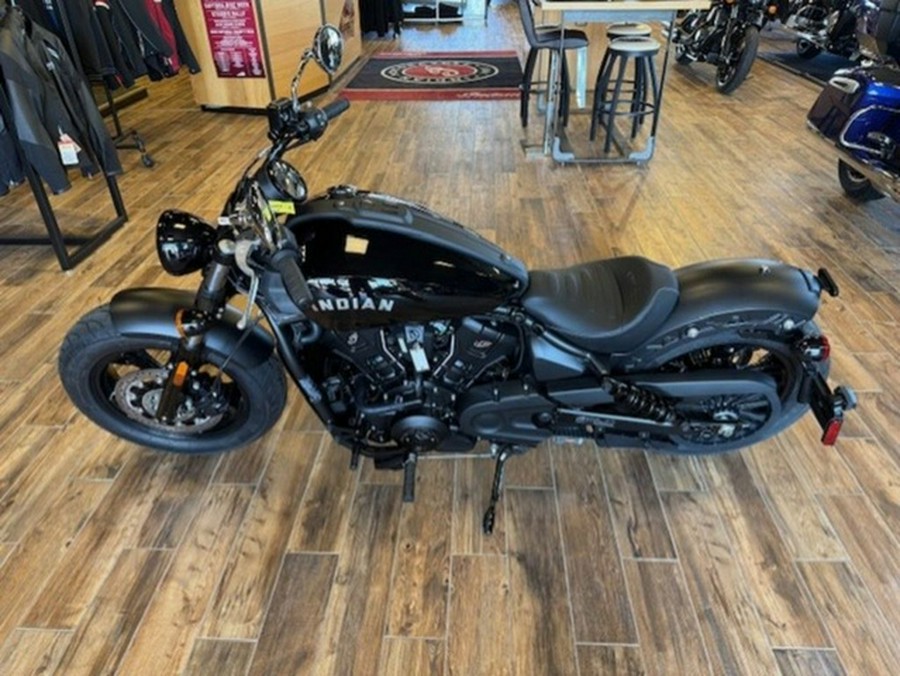 2025 Indian Scout Sixty Bobber Black Metallic