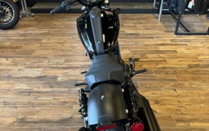 2025 Indian Scout Sixty Bobber Black Metallic