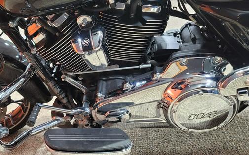 2022 Harley-Davidson® Road Glide® Special Vivid Black - Black Finish