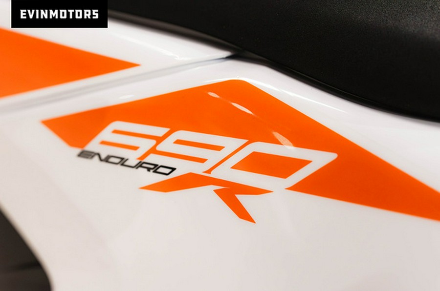 2026 KTM Enduro 690 R