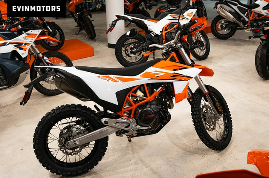2026 KTM Enduro 690 R