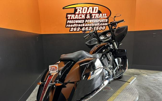 2016 Victory Motorcycles® Cross Country Tour® Gloss Black