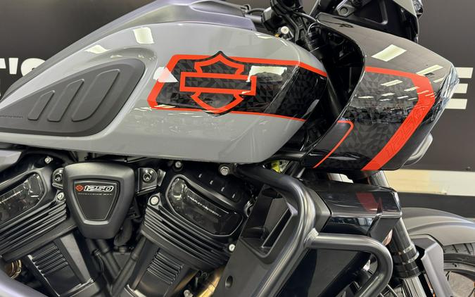 2026 Harley-Davidson® Pan America 1250 Limited Dark Billiard Gray