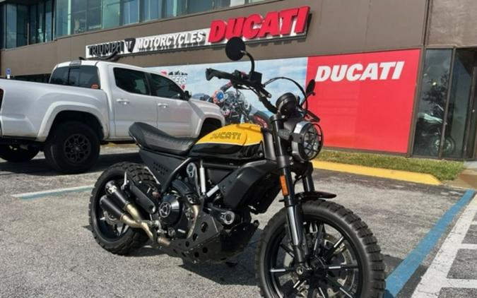 2019 Ducati Scrambler Full Throttle Review (11 Fast Facts)