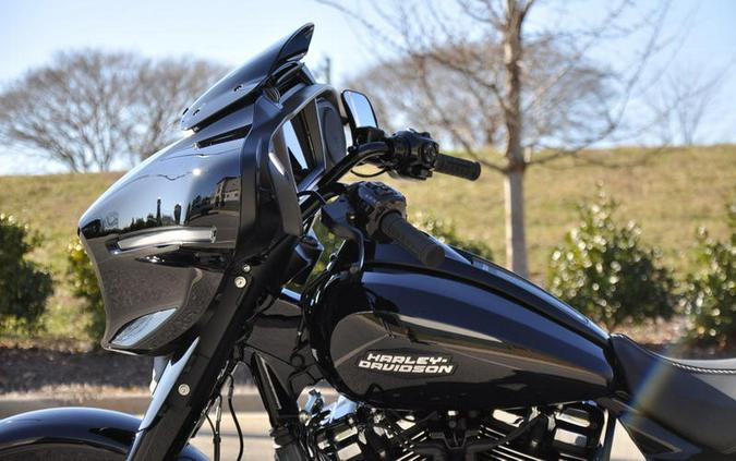 2024 Harley-Davidson® FLHX - Street Glide®