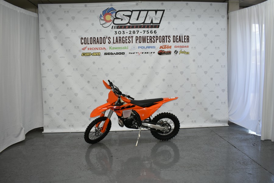 2025 KTM XC 300