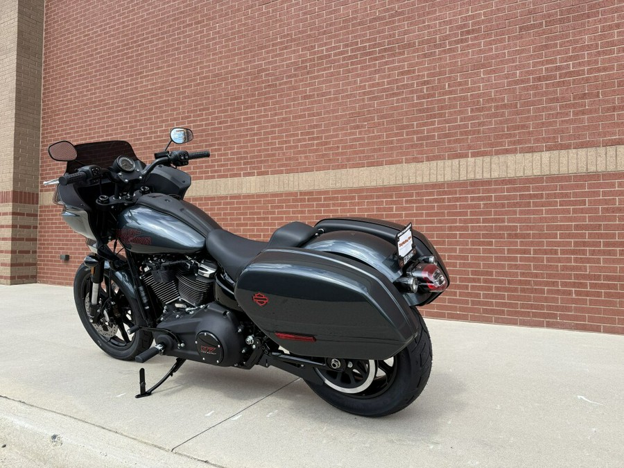 FXLRST 2025 Low Rider® ST