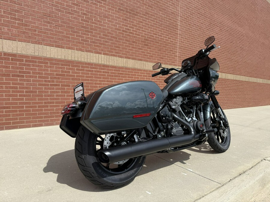 FXLRST 2025 Low Rider® ST