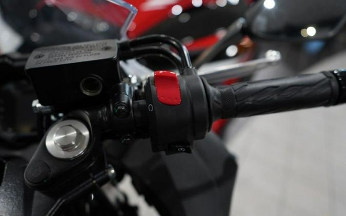 2025 Suzuki GSX 250R ABS