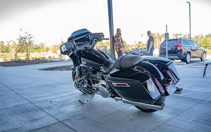 2026 Harley-Davidson Street Glide FLHX