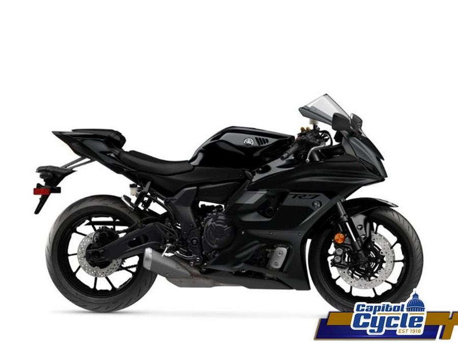 2025 Yamaha YZF-R7