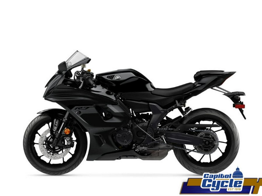 2025 Yamaha YZF-R7