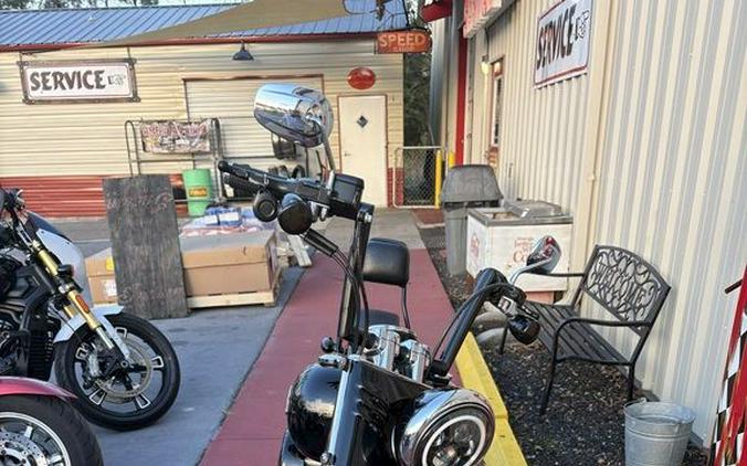 2014 Harley-Davidson® FLS - Softail Slim®