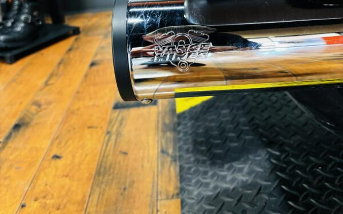 2017 Harley-Davidson® Street Glide® Special CHARCOAL DENIM