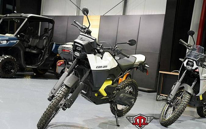 2025 Can-Am Origin® Base