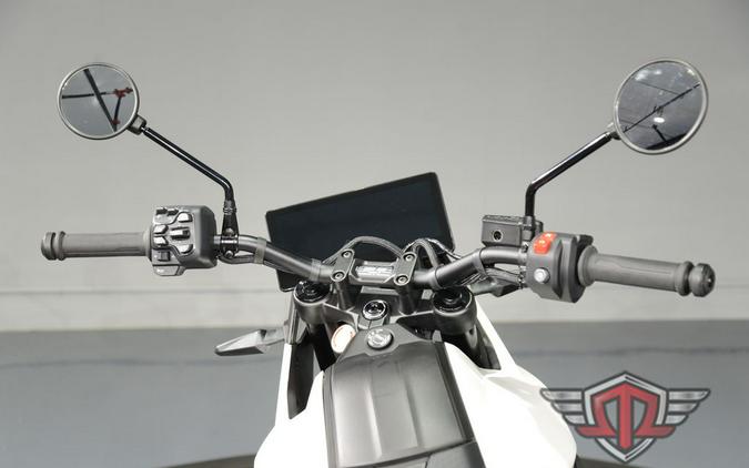 2025 Can-Am Origin® Base