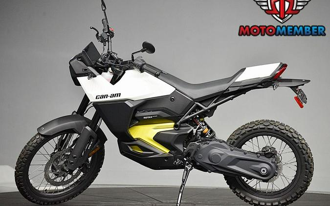 2025 Can-Am Origin® Base