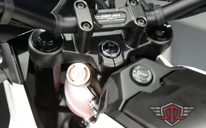 2025 Can-Am Origin® Base