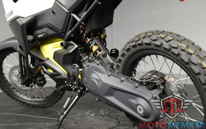 2025 Can-Am Origin® Base