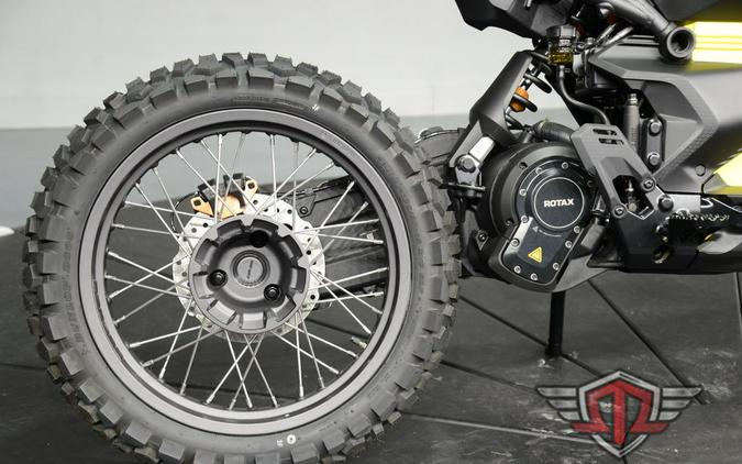 2025 Can-Am Origin® Base