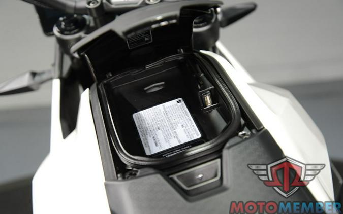 2025 Can-Am Origin® Base