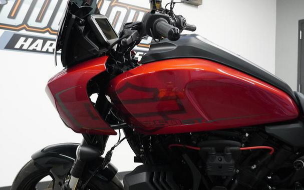 2025 Harley-Davidson® RA1250ST - Pan America® 1250 ST