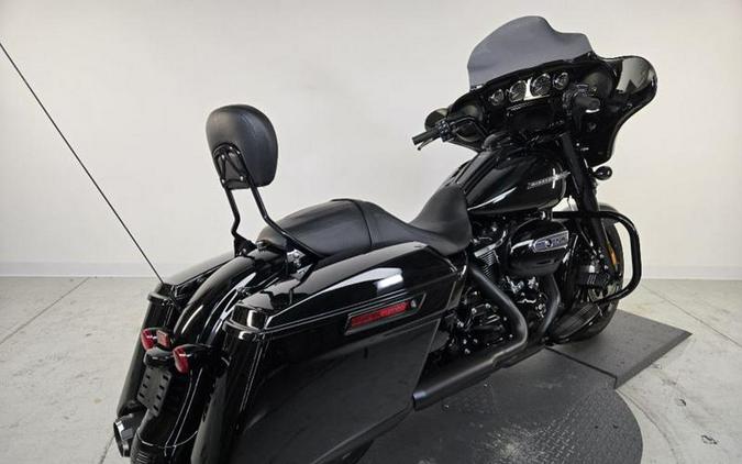2019 Harley-Davidson® FLHXS - Street Glide® Special
