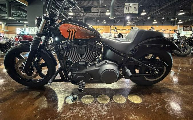 2022 Harley-Davidson Softail® Street Bob® 114