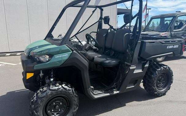 2026 Can-AM Defender HD9