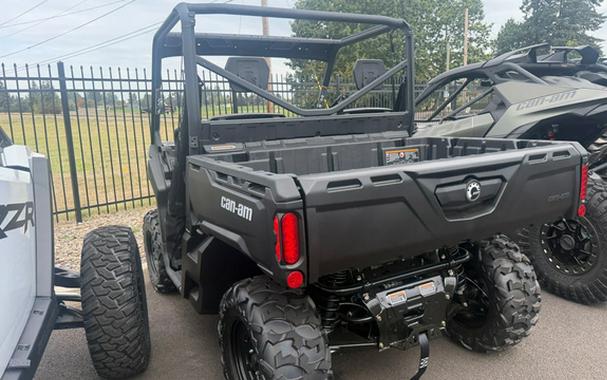 2026 Can-AM Defender HD9