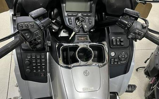 2013 Honda® Gold Wing Audio Comfort Navi XM w/California Side Car Trike