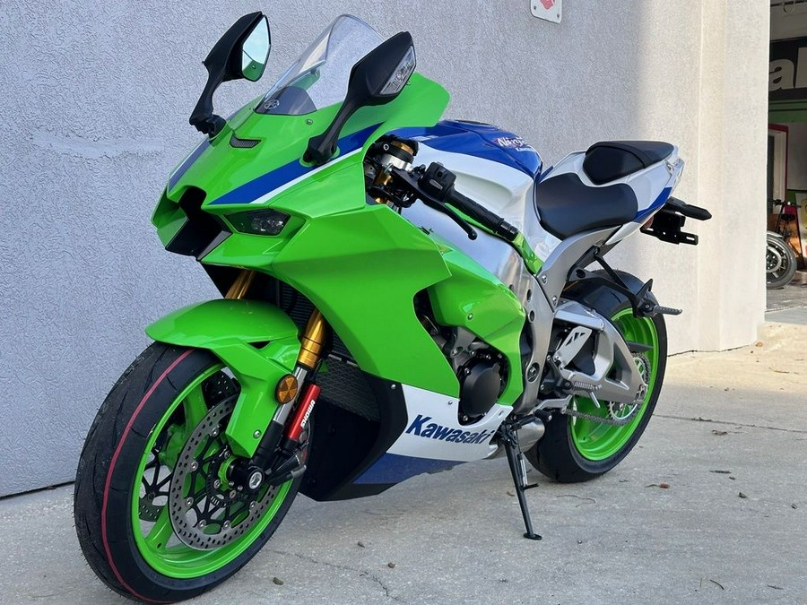 2024 Kawasaki Ninja® ZX™-10R 40th Anniversary Edition ABS