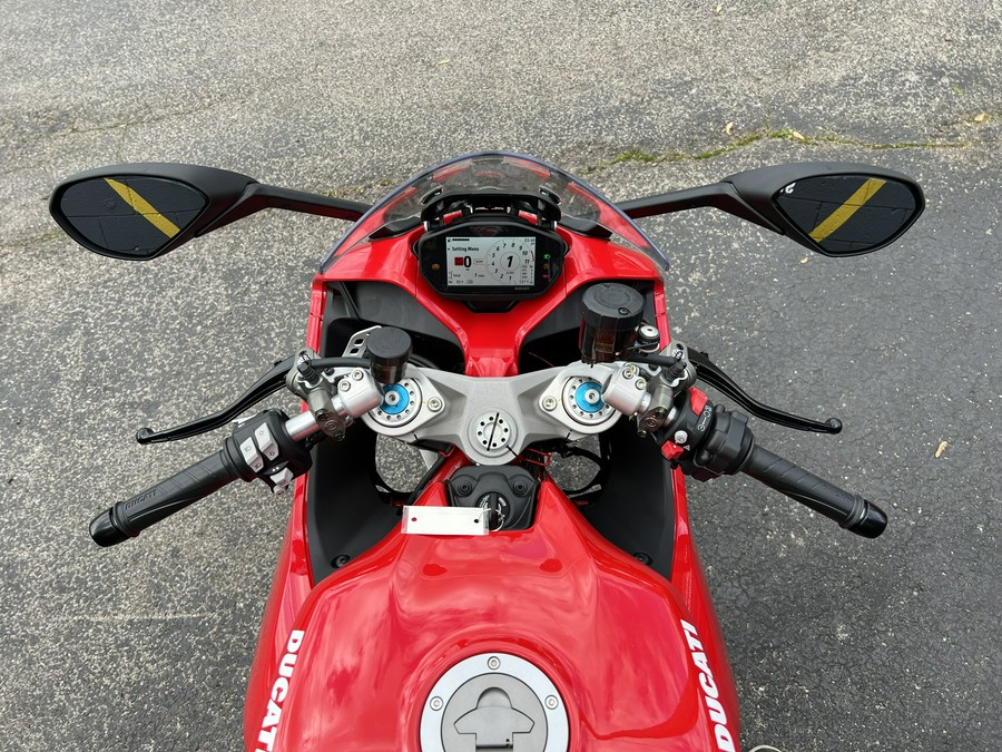 2024 Ducati SuperSport