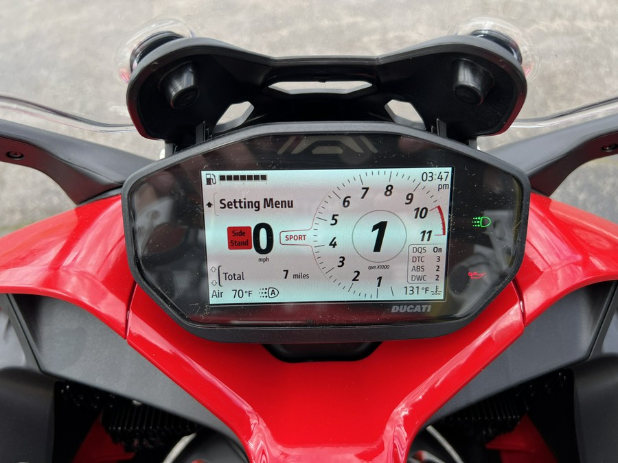 2024 Ducati SuperSport